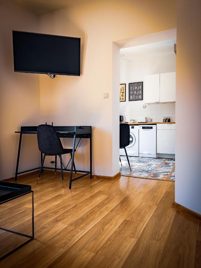 Nalu Black&White Apartment No 8 Katowice Kültér fotó